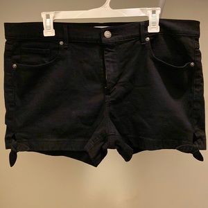 LOFT Black Jean Short Size 32/14